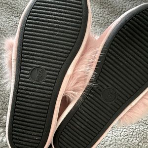 Victoria secret house shoes